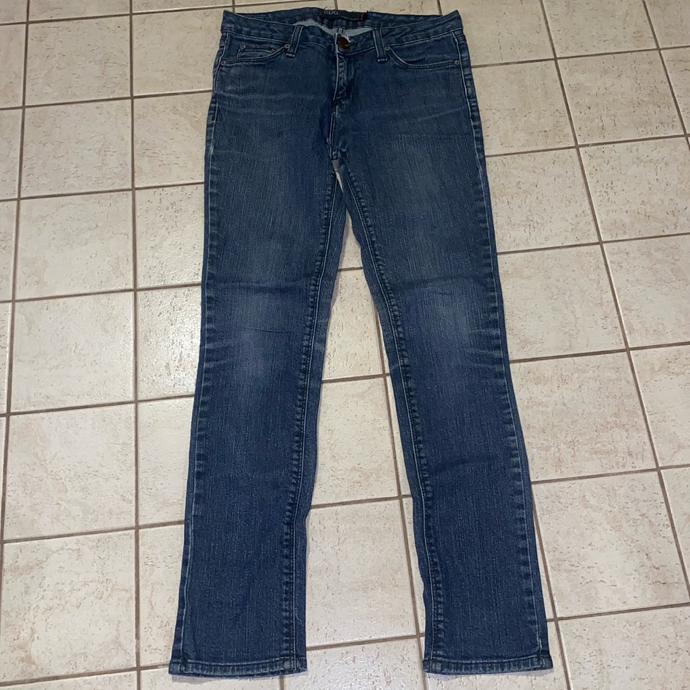 BDG Ankle Skinny Sz 26